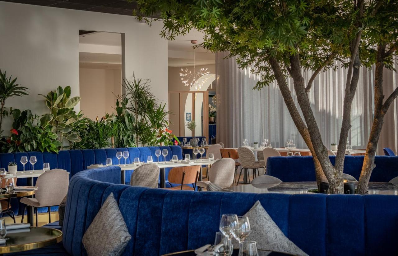 Golden Tulip Lyon Ouest Techlid Hotel & Spa Limonest Bagian luar foto